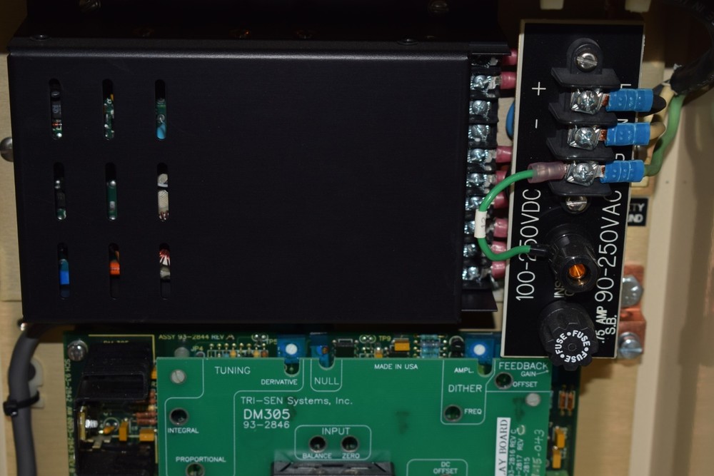 Tri-Sen DM305 Servo Control System 92-2846 Triconex