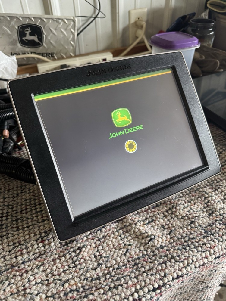 John Deere Gen4 4640 Display with Permanent Autotrac Activation