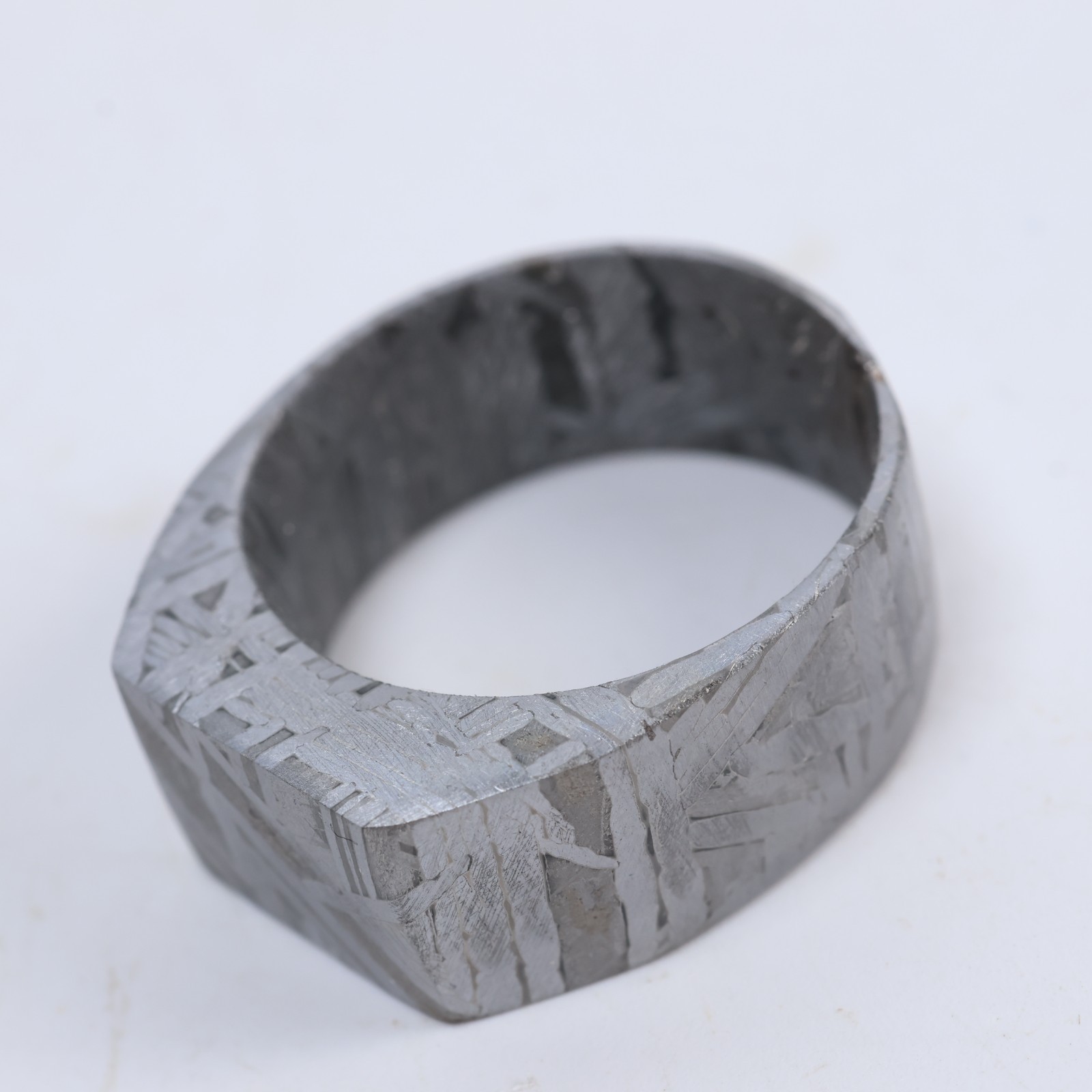 Meteorite ring (US 12 ) Natural Meteorite Carving Ring Unmatched Ring AB638