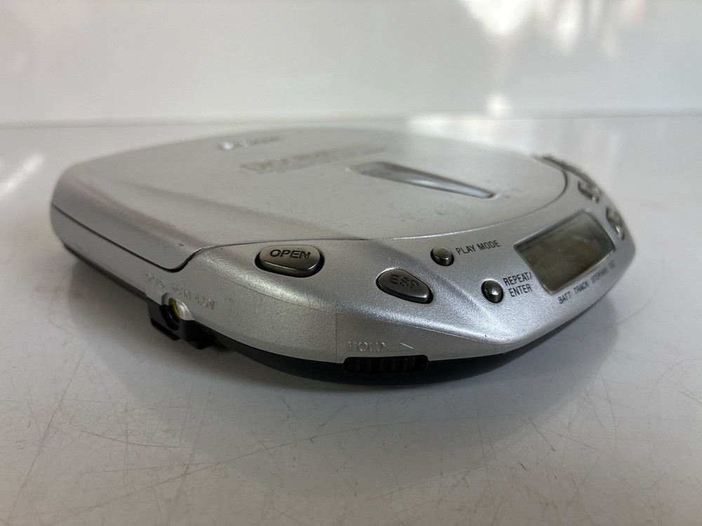 Sony Discman D-E401 Groove CD Player ESP2 Silver - TESTED WORKS