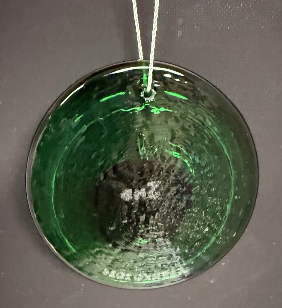 Blenko Glass Suncatcher - Apple - Clover