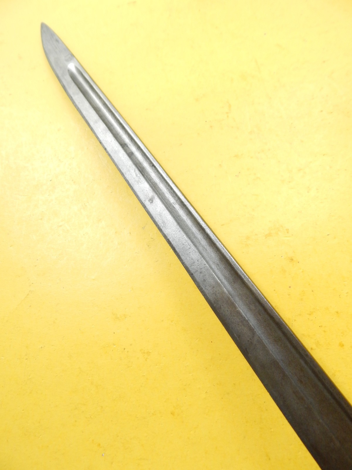 NICE ENFIELD 1907- Mk111 SWORD BAYONET /SCABBARD - CHAPMAN. - Unit Marked `