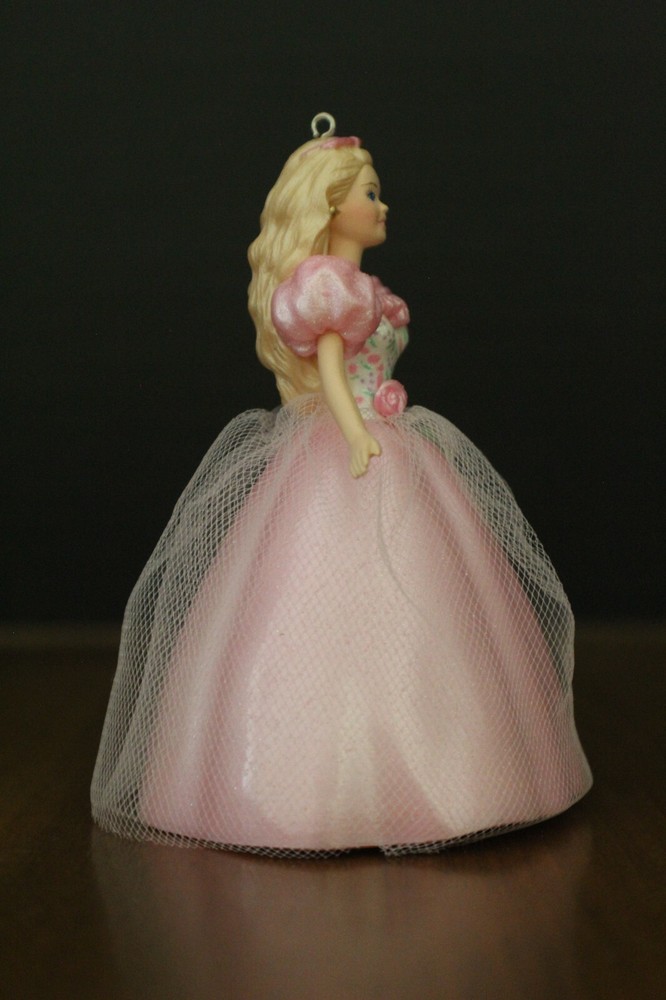 Mini Barbie Figure