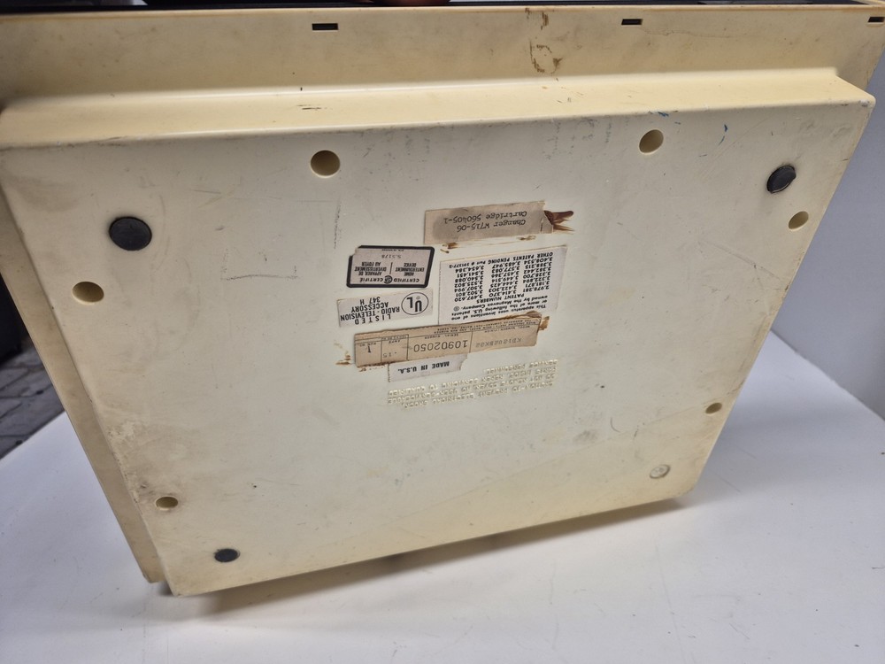 Magnavox Turntable Record Player Plastic Plinth Box