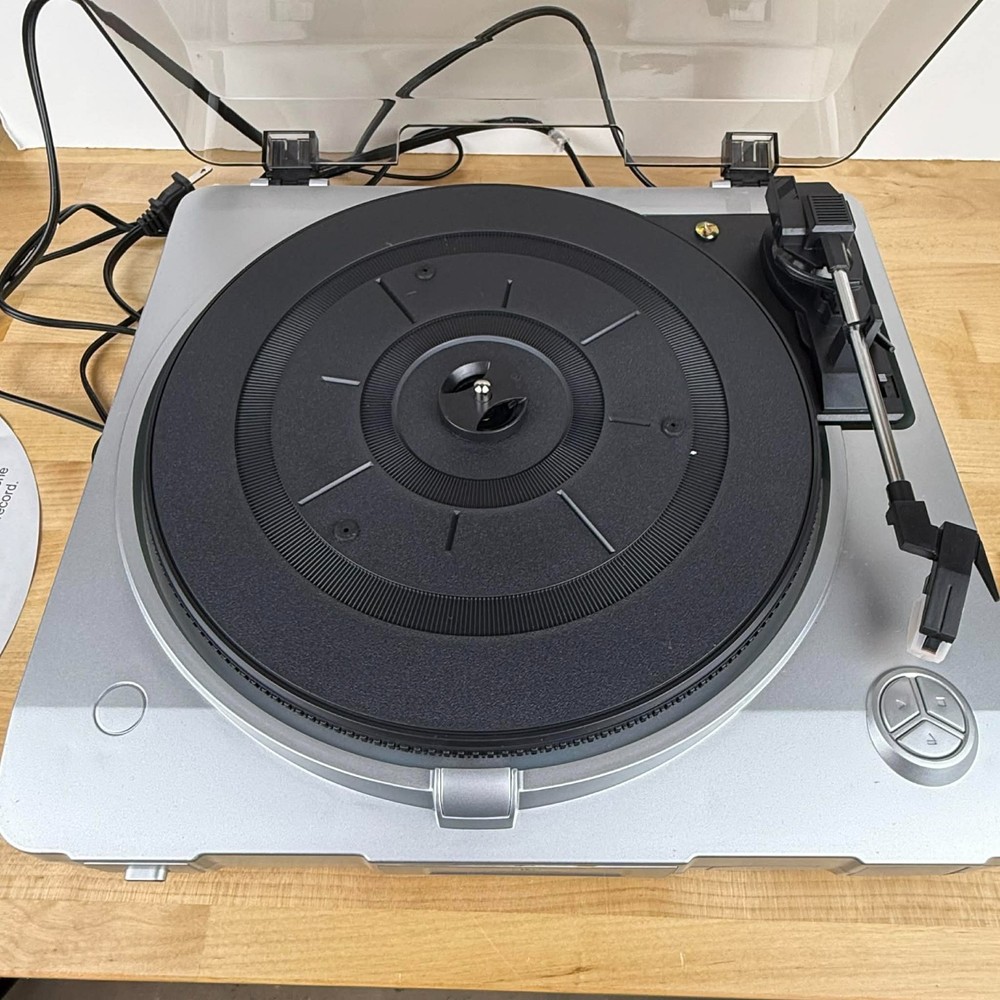 USB Turntable Vinyl Record Player It Innovative Technology Record to Computer