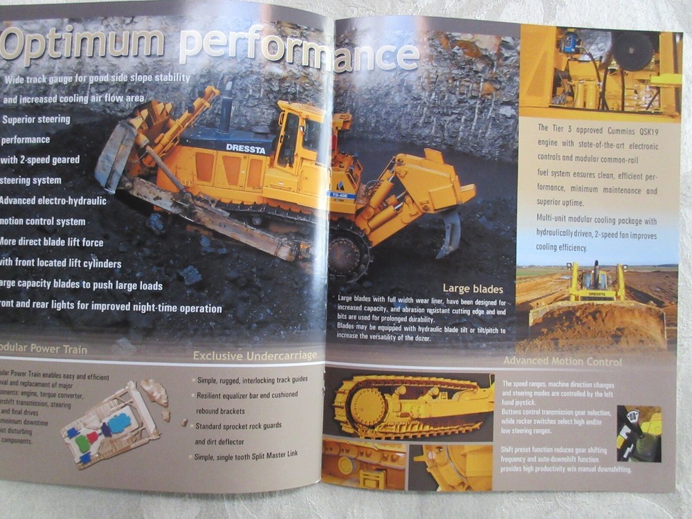 Dressta TD-40E Crawler Dozer Brochure 2008