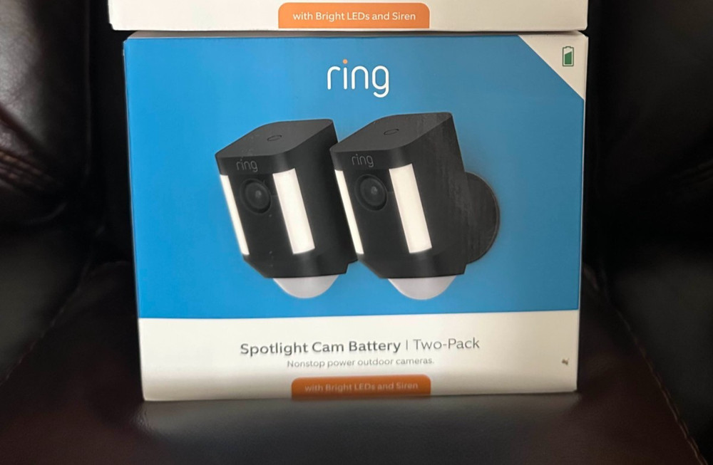 Ring - Spotlight Cam Wire-free 2-Pack - Black
