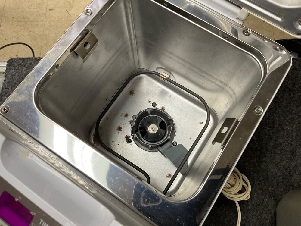 Hitachi Automatic Home Bakery HB-D102