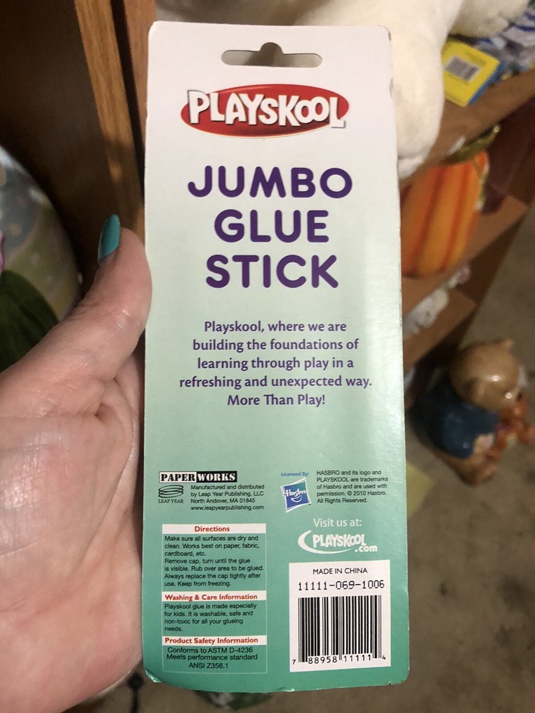 Glue stick,PLAYSKOOL JUMBO SIZE TRIANGULAR, WASHABLE *NON TOXIC* brand New