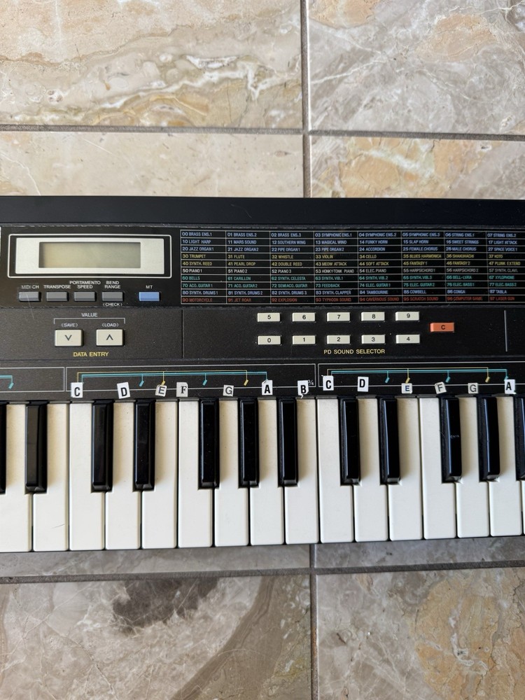 Casio CZ-230S