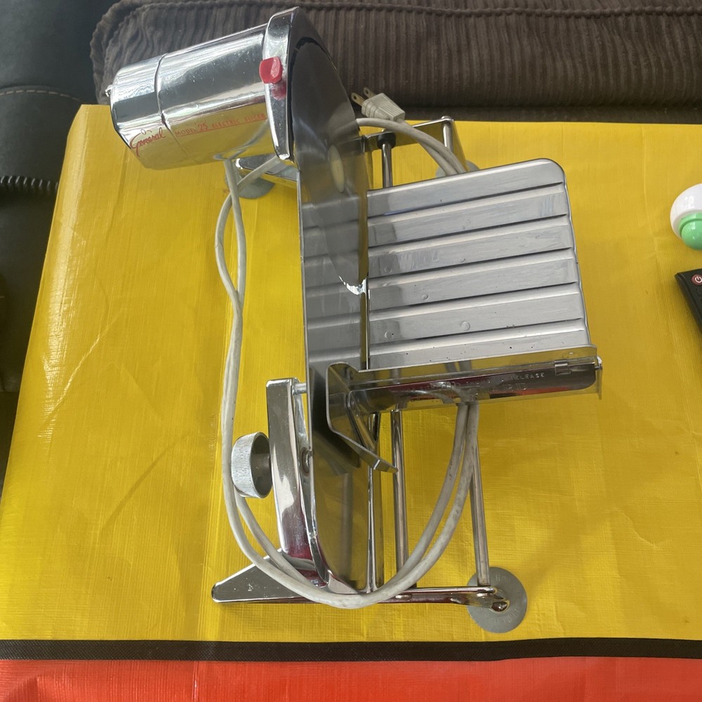 General 25 Electric Slicer