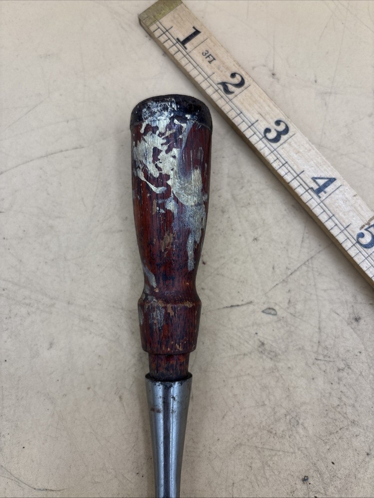 Vintage Stanley 1/2" No. 750 Bevel Edge Socket Chisel Carpenter Tool