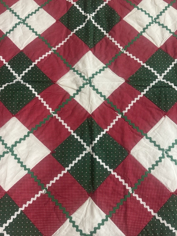 Small Handmade Christmas Quilt