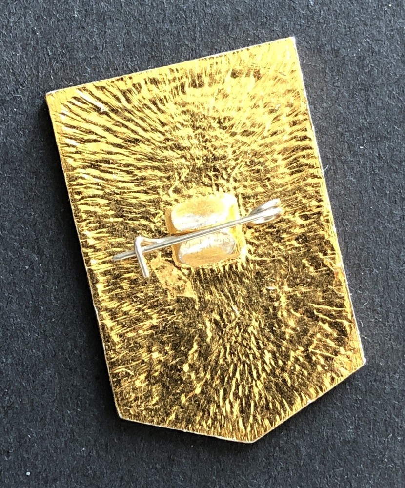 Vintage Soviet Labor Award Pinback Badge