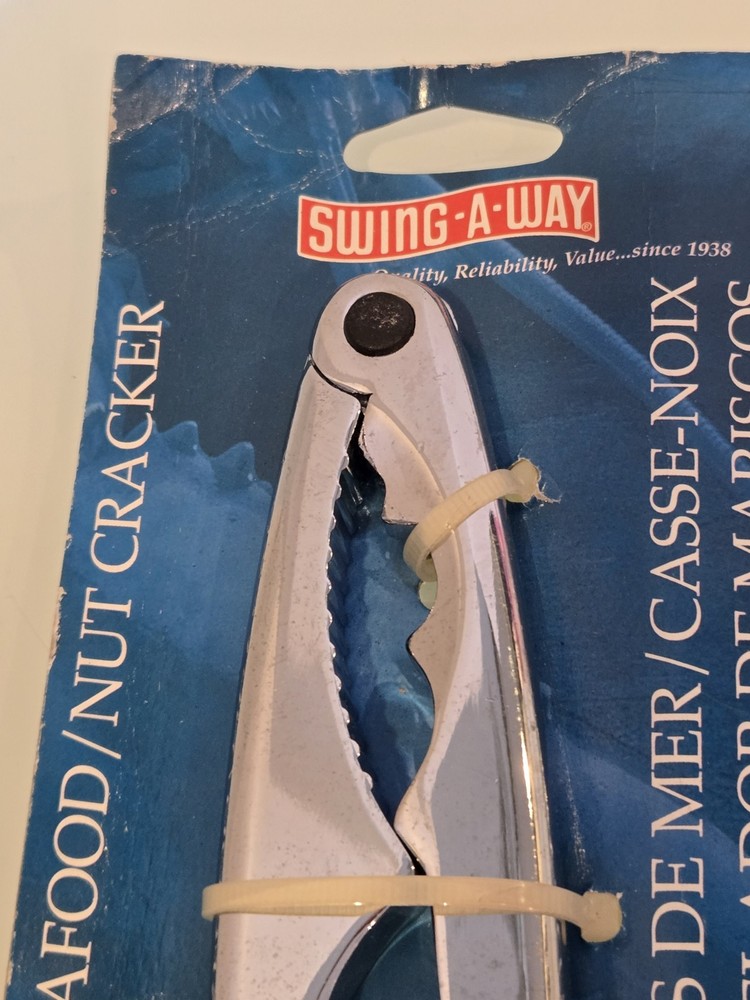 Swing-a-way Seafood/Nutcracker Model: 728 Chrome, New