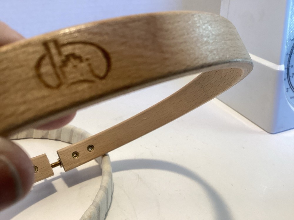 Nurge 6” Embroidery Hoop Flexi