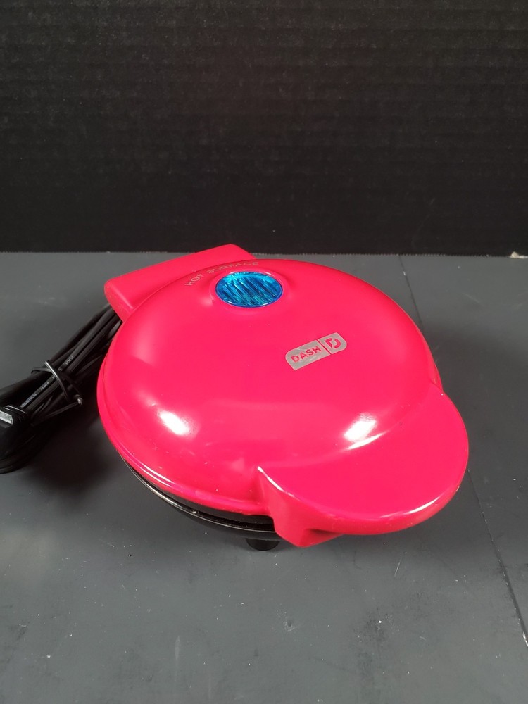 Red Dash Egg Bite Maker w/ 4 Molds & Dash Mini Waffle Maker
