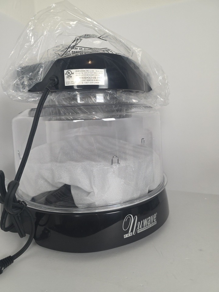 NUWAVE PRO Infrared Oven Model 20355 Black New .