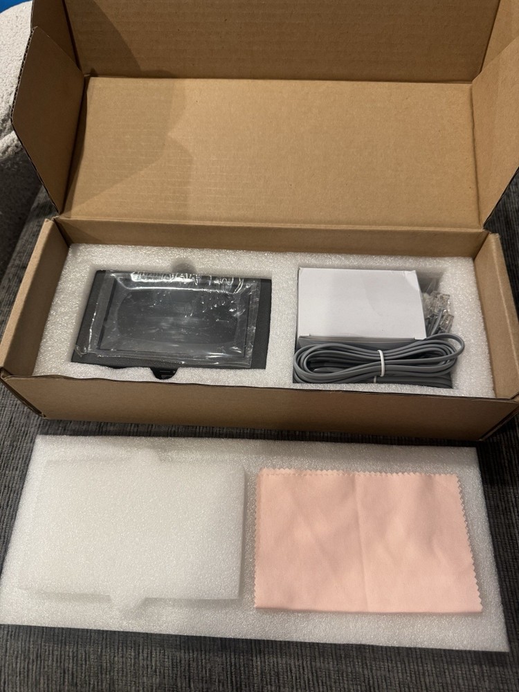 OPTIC LED MASTER CONTROLLER V2 WITH 7 INCH TOUCHSCREEN NEW