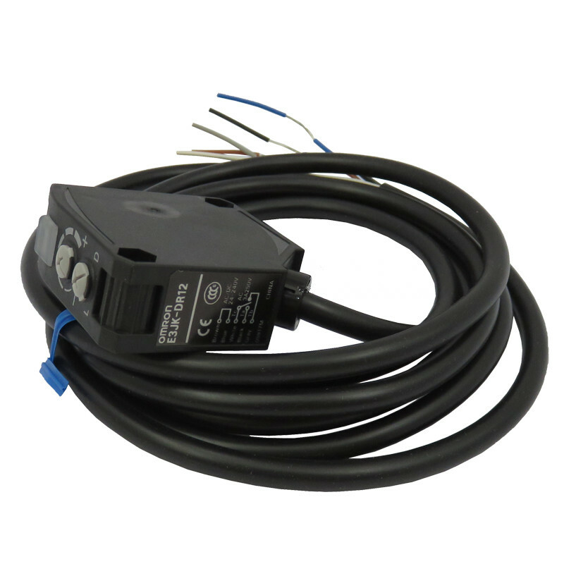 1pcs Omron E3JK-DR12-C 2M Photoelectric Switch Sensor Diffuse Reflection 300mm