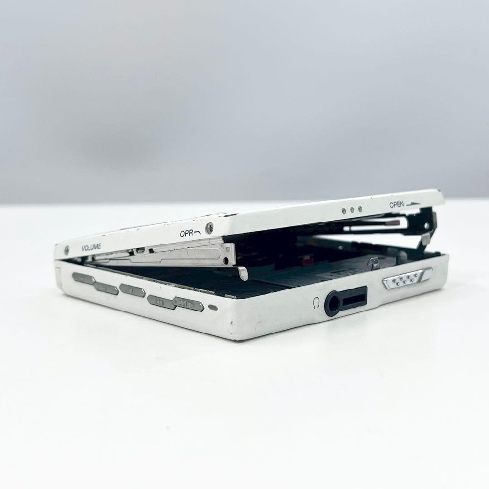 Sony MZ-E90 Portable MD Player Operation confirmedWith Remote Control