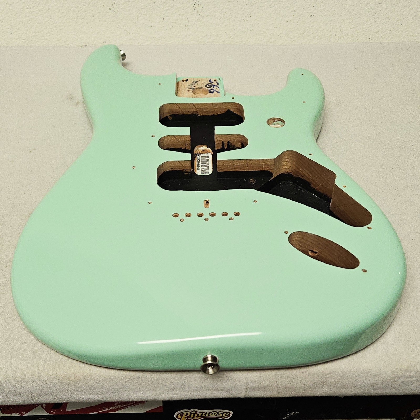 Fender Tom Delonge Stratocaster Alder Hardtail Body - Surf Green Strat Guitar