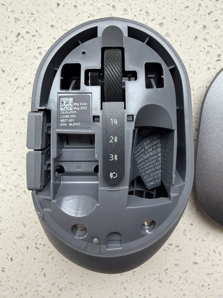 DELL MULTI DEVICE WIRELSS BLUETOOTH KEYBOARD AND MOUSE TESTED WORKING EUC