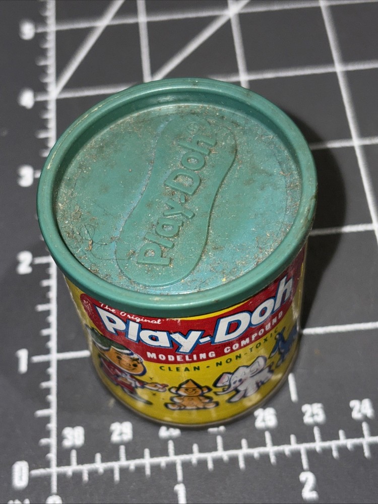 2 Original Play-Doh Vintage Empty 1962 2 Oz Cans