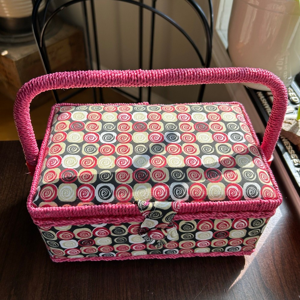 Wicker Sewing Basket Complete with Insert Tray & Extras