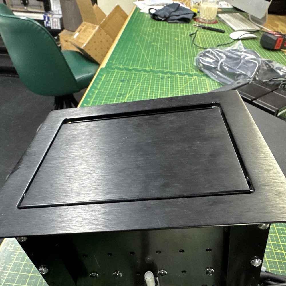 EXTRON HSA CABLE CUBBY 700 conference room table package