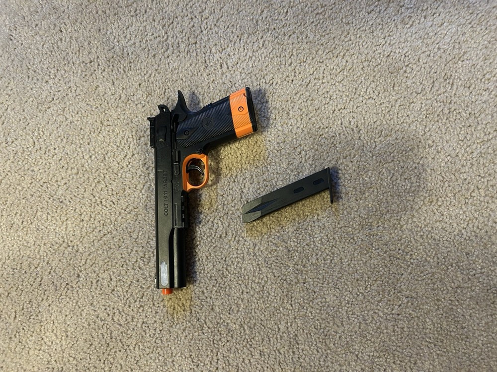 Airsoft Gun Pack relisting for buyer