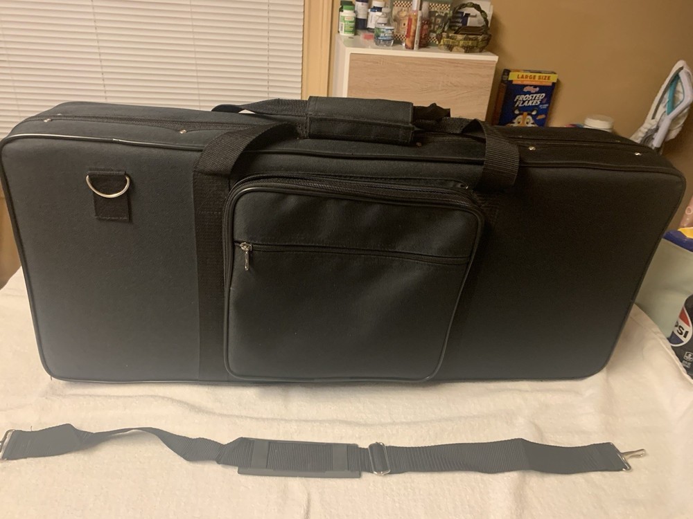 Lightweight F Style Mandolin Case With Plush Lining With Strap