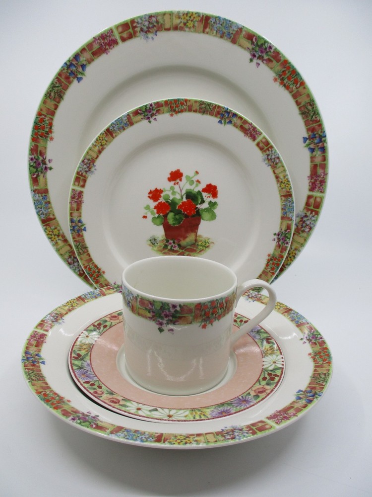 NIKKO BEACON HILL - 1 PLACE SETTING -  1202F