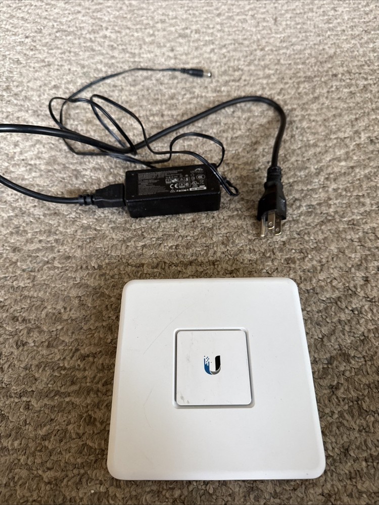 Ubiquiti Networks UniFi Security Gateway