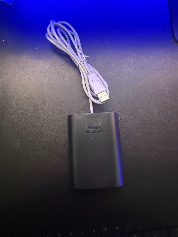 HID OMNIKEY 5427CK Gen2 Rev E Dual Frequency  Smart Card Reader, CCID