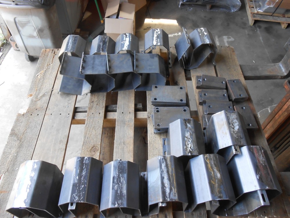 EXCO CNC TOP HAT PUMP SKID COUPLING GUARD 30" X 7" MOUNTING