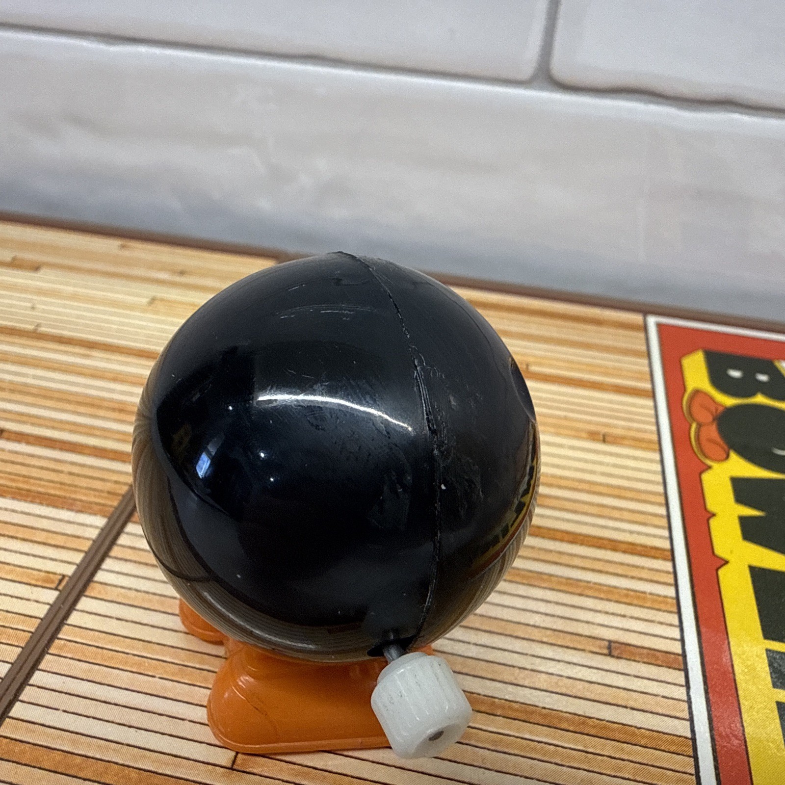 Vintage TOMY Strolling Bowling Wind Up Game Japan Tested Works Complete Toy