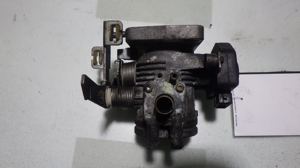 87 BMW 528e Throttle Body