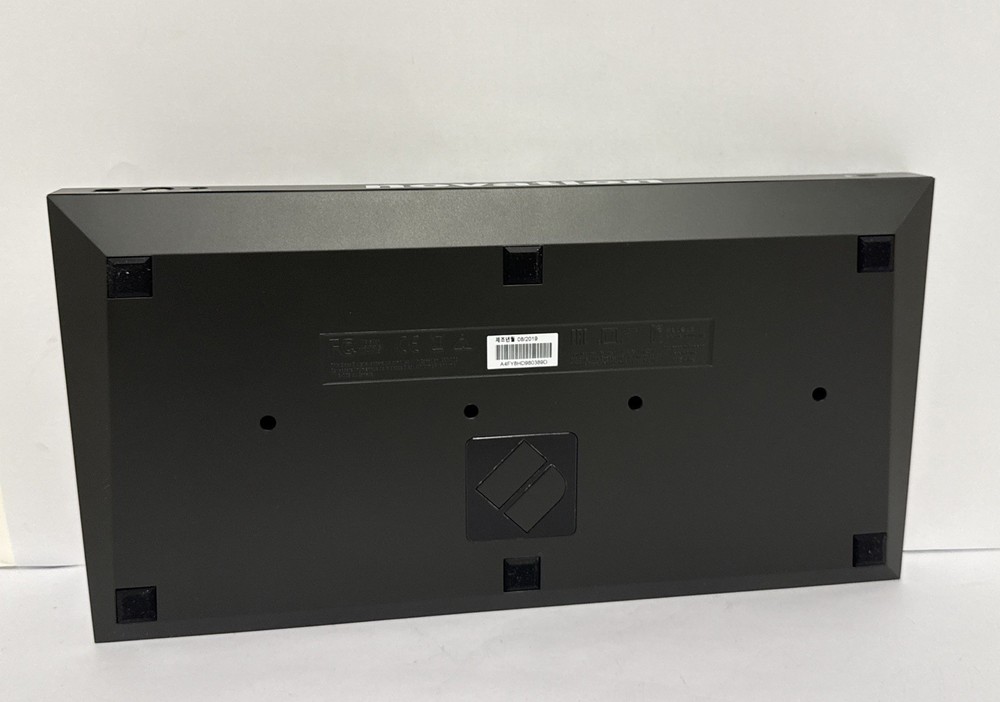 Novation Launchkey Mini Mk3 25 Mini-key Midi Keyboard Controller/Read