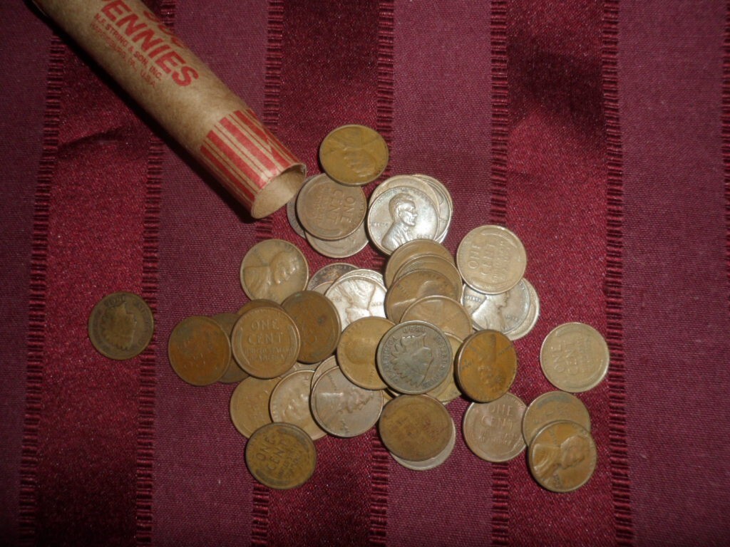 UNSEARCHED WHEAT CENT ROLL WITH INDIAN HEAD CENT ON END 1 bid = 1 roll