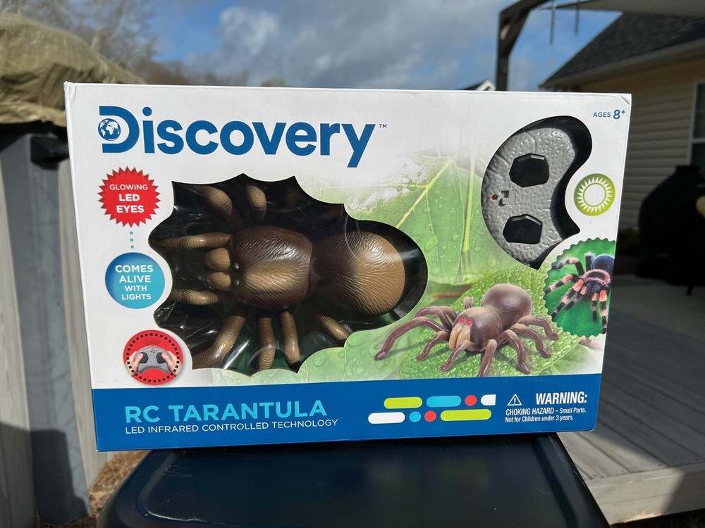 Discovery~RC Tarantula~Glowing Red Eyes~LED Infared Controlled Technology