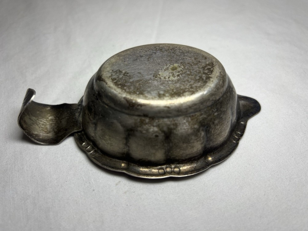 Vintage Silver Plate Porringer Bowl Pourer 5”