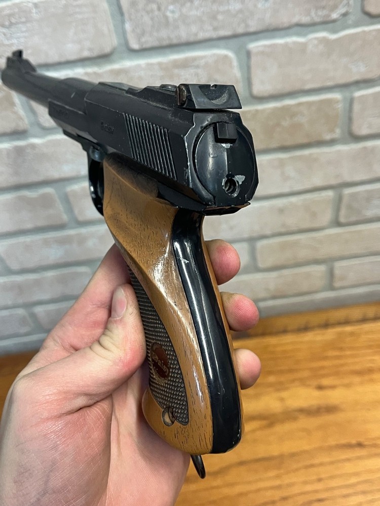 Vintage Daisy C02 200 BB Gun - Untested