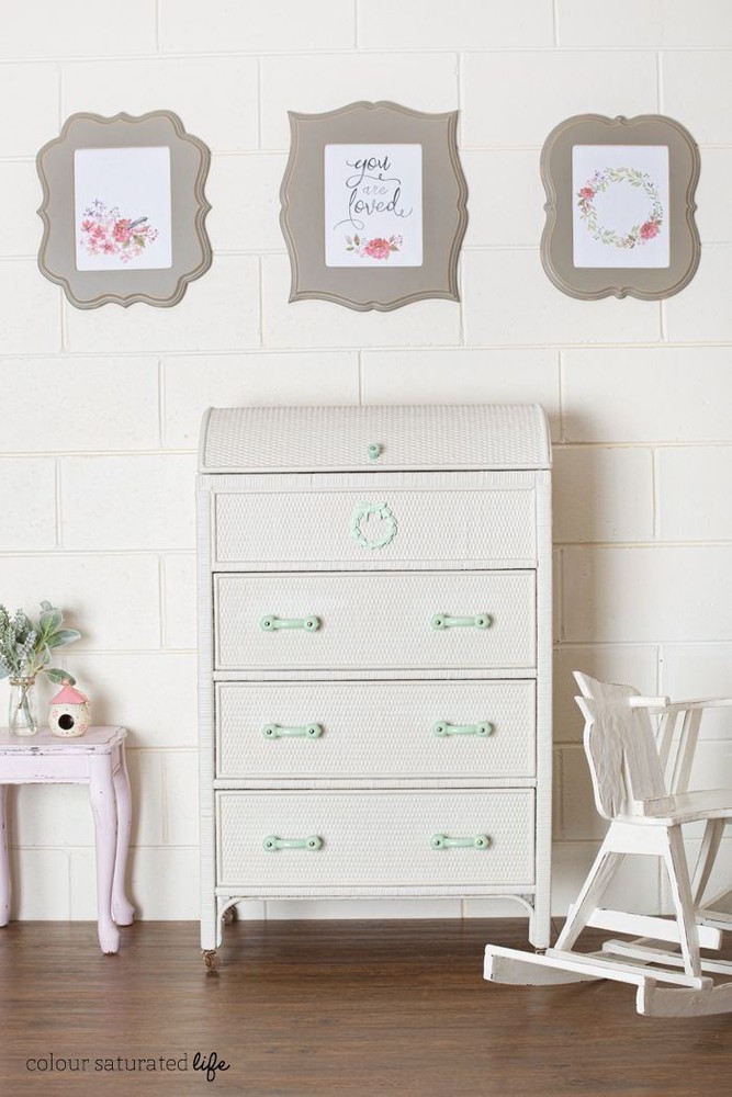 3" Antique Glass Pull Milk Green