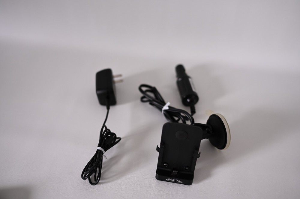 Magellan Large 7 N477 Touchscreen GPS Car Navigation System