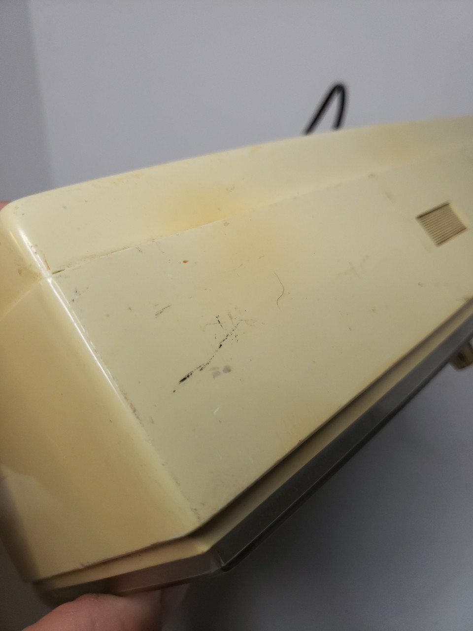 Vintage, Mid Century, 1961 Silvertone 2034 Clock & AM Radio, w/ Alarm, Untested