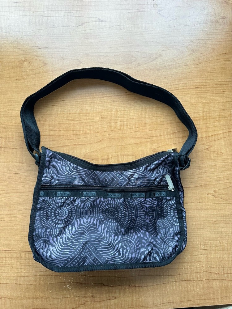 Lesportsac black and purple patterned Classic Hobo EUC
