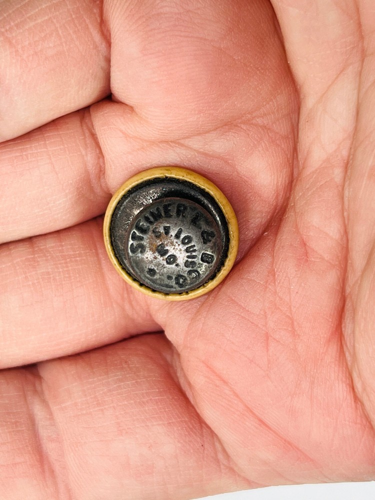 MEGA RARE E.C. Simmons Keen Kutter Steiner RIVET BACK celluloid button