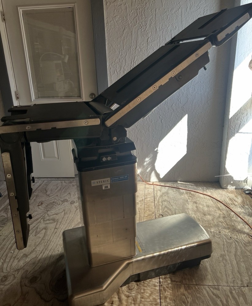 STERIS AMSCO 3085 SP Surgical Operating Table – Fully Functional