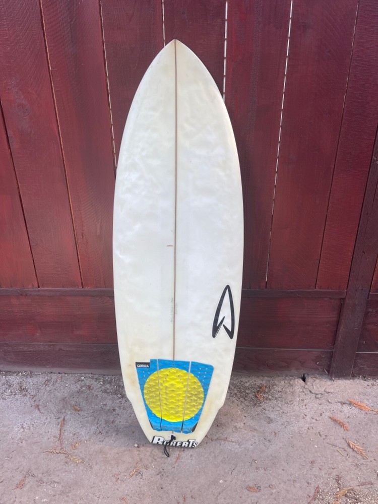 4’10 Roberts Mutant surfboard